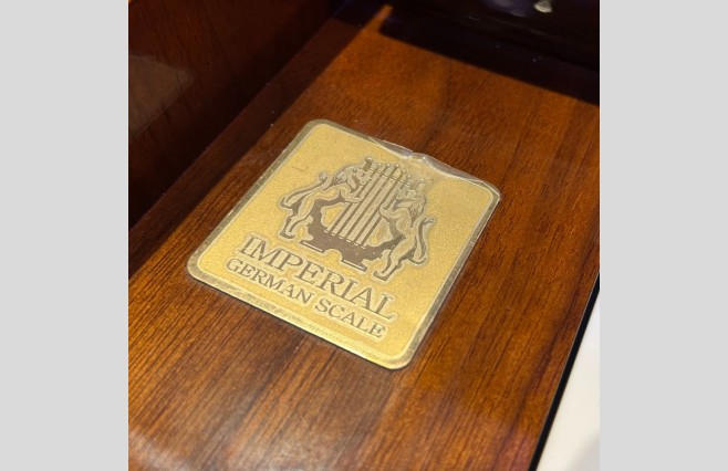 Used Reid Sohn Polished Rosewood RS115 Upright Piano - All Inclusive Premium Package (SN:IJJI00394) - Image 6